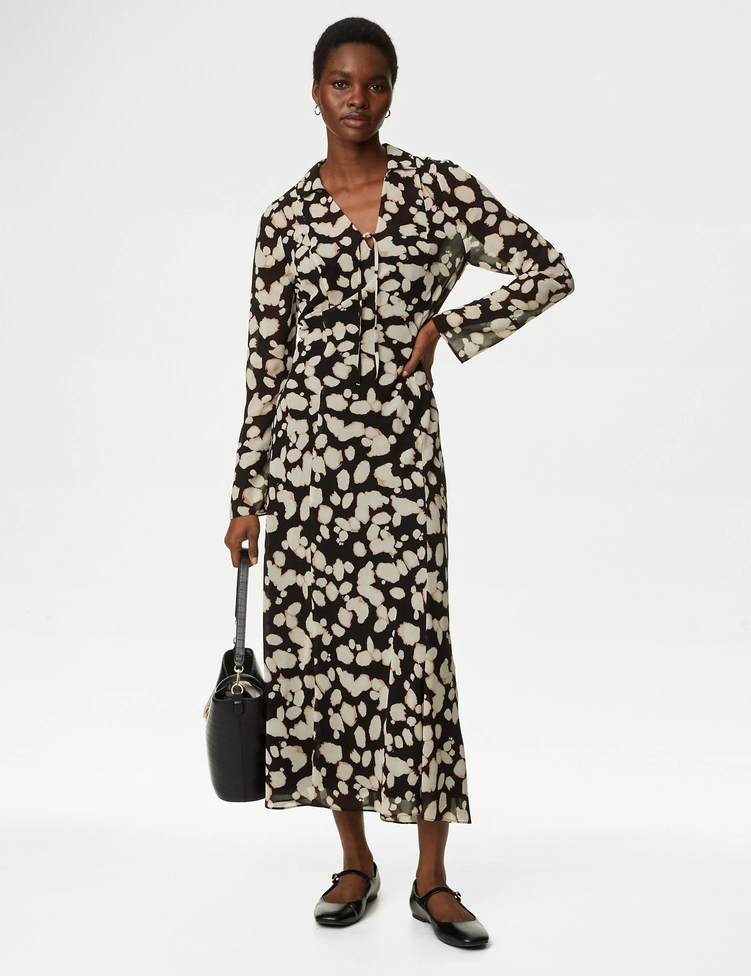 90 Minimalist Midi Dress