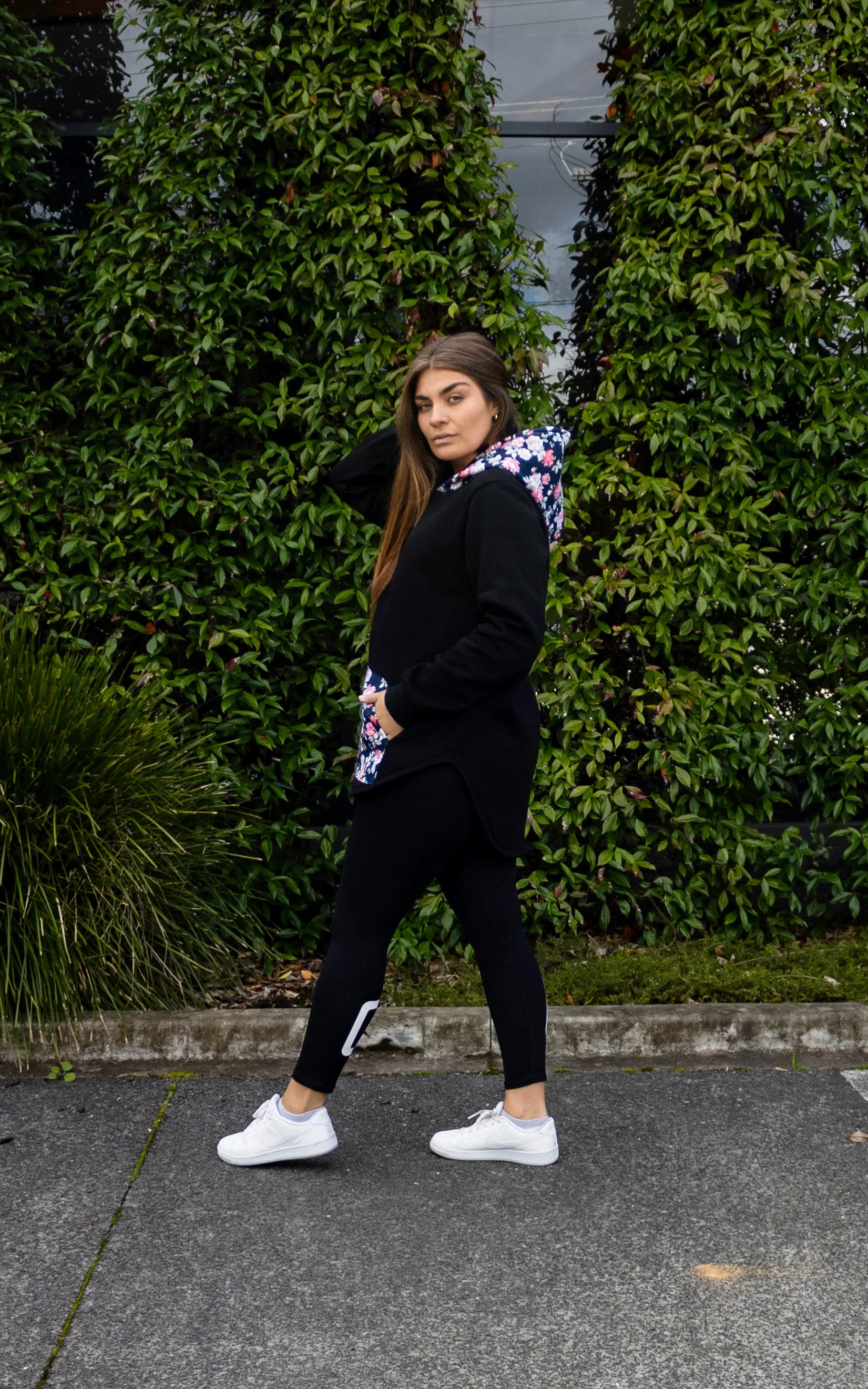 BELLA POCKET HOODY