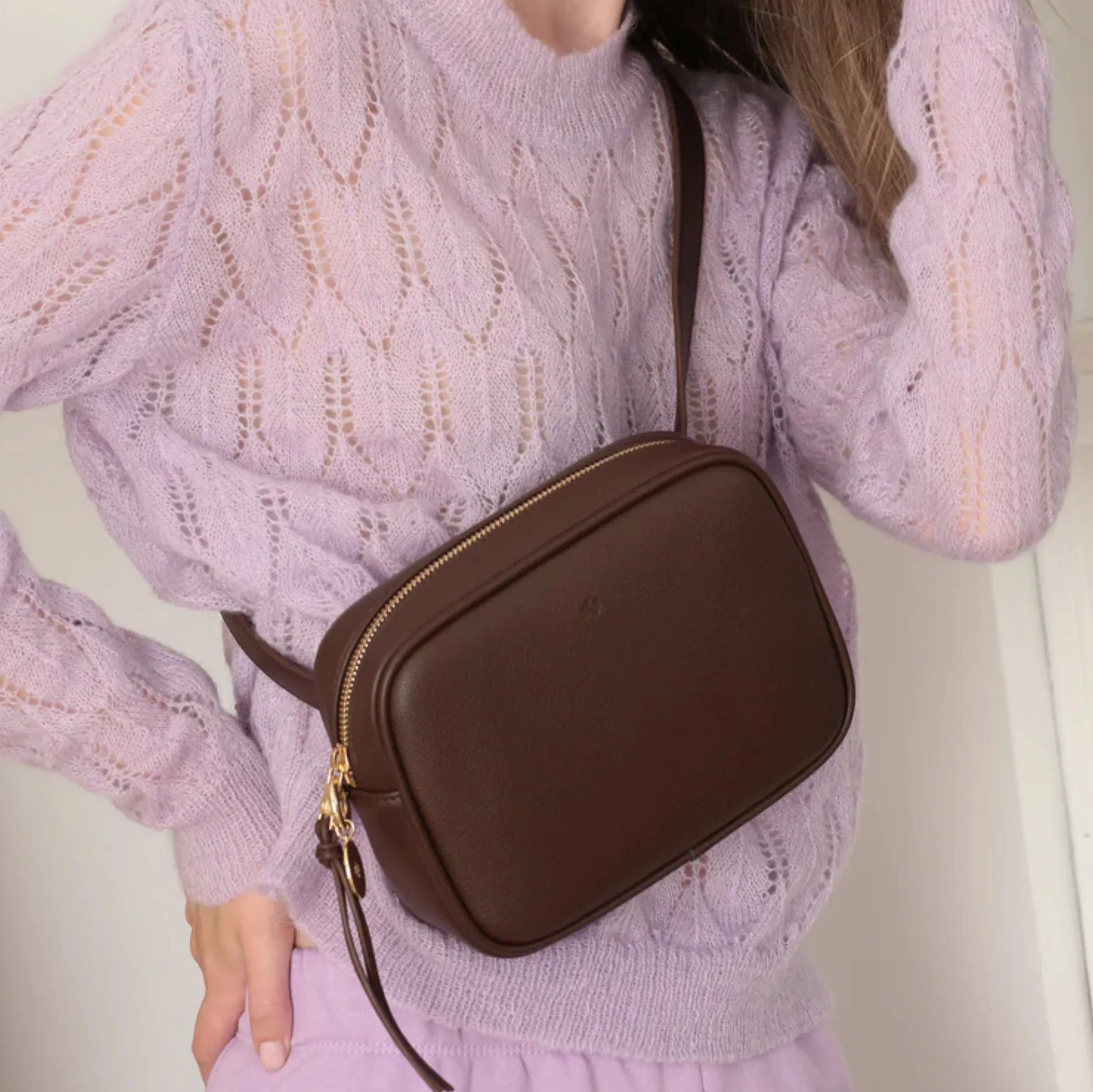 Belt Bag (Chocolate Pebble)