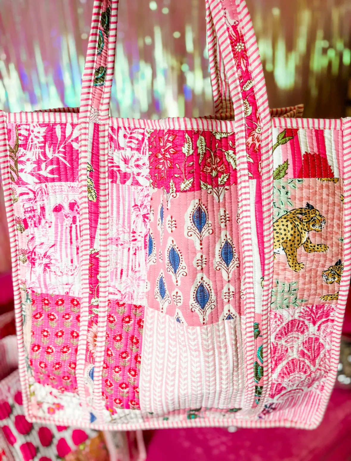 City Regular Quilted Tote Bag