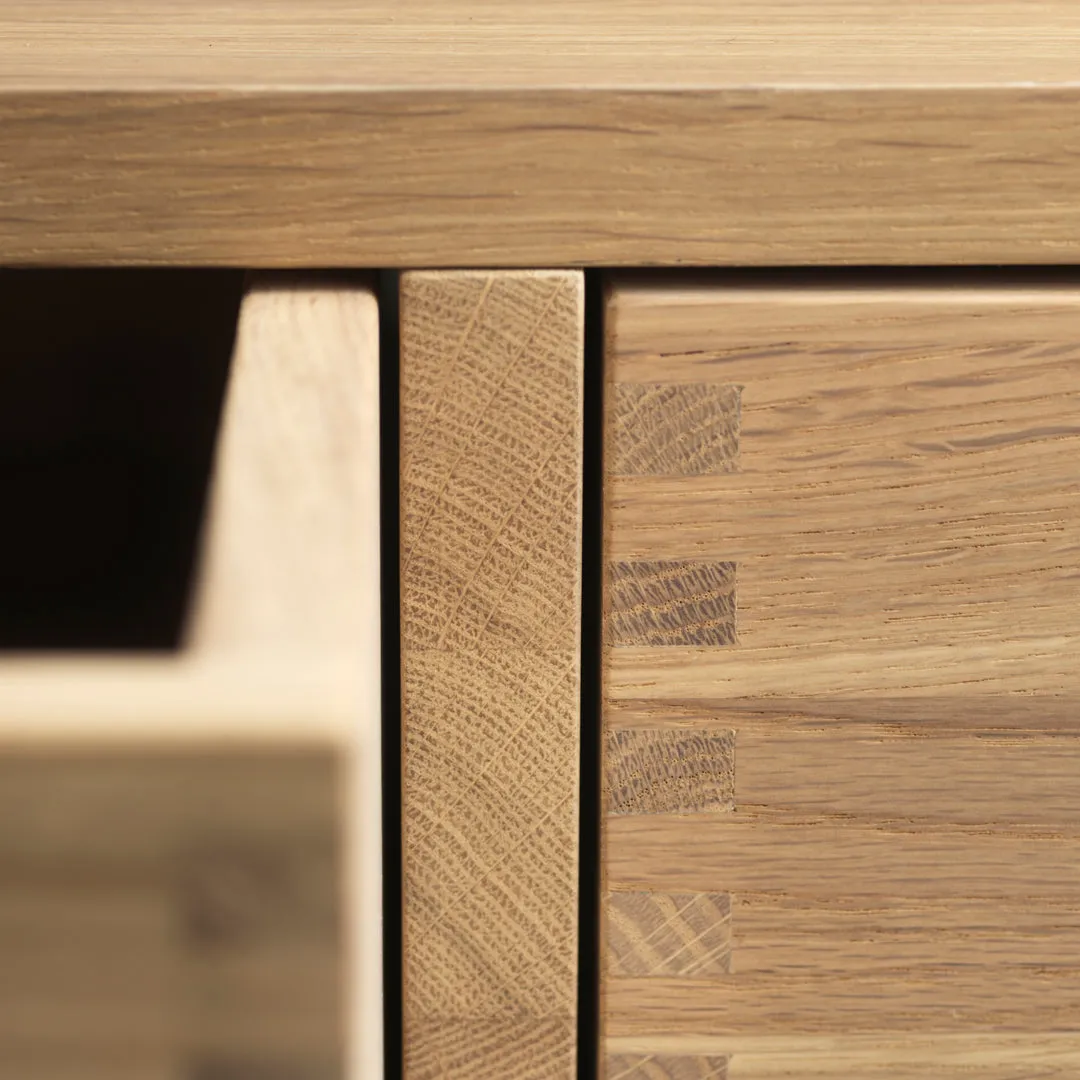 F24 Radius Bench
