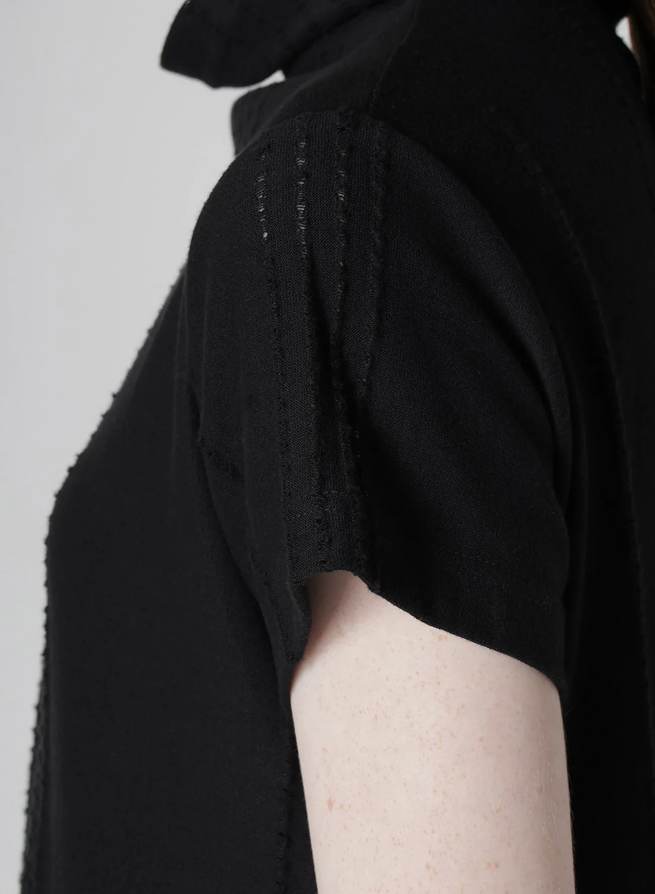 JACQUARD JERSEY HIGH NECK CRUNCHED SIDE T