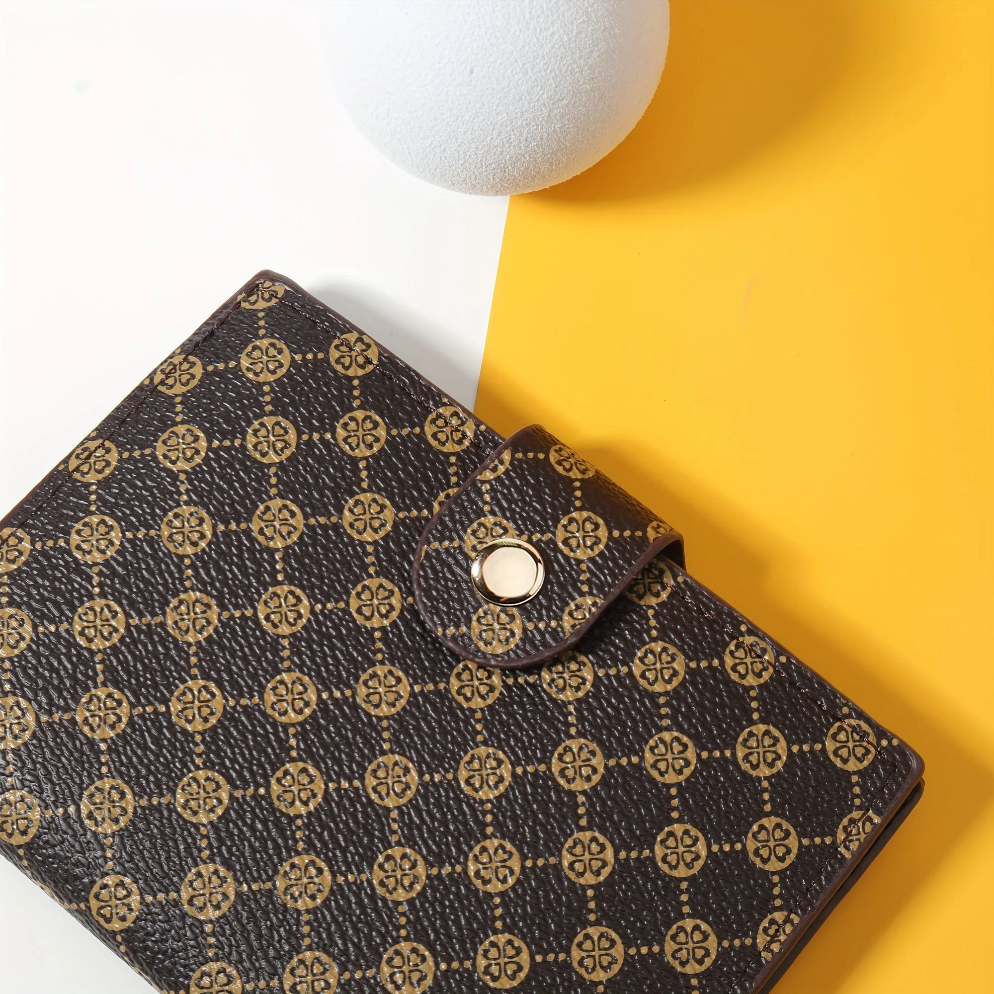 Stylish PU Leather Wallet with Drivers License Clip