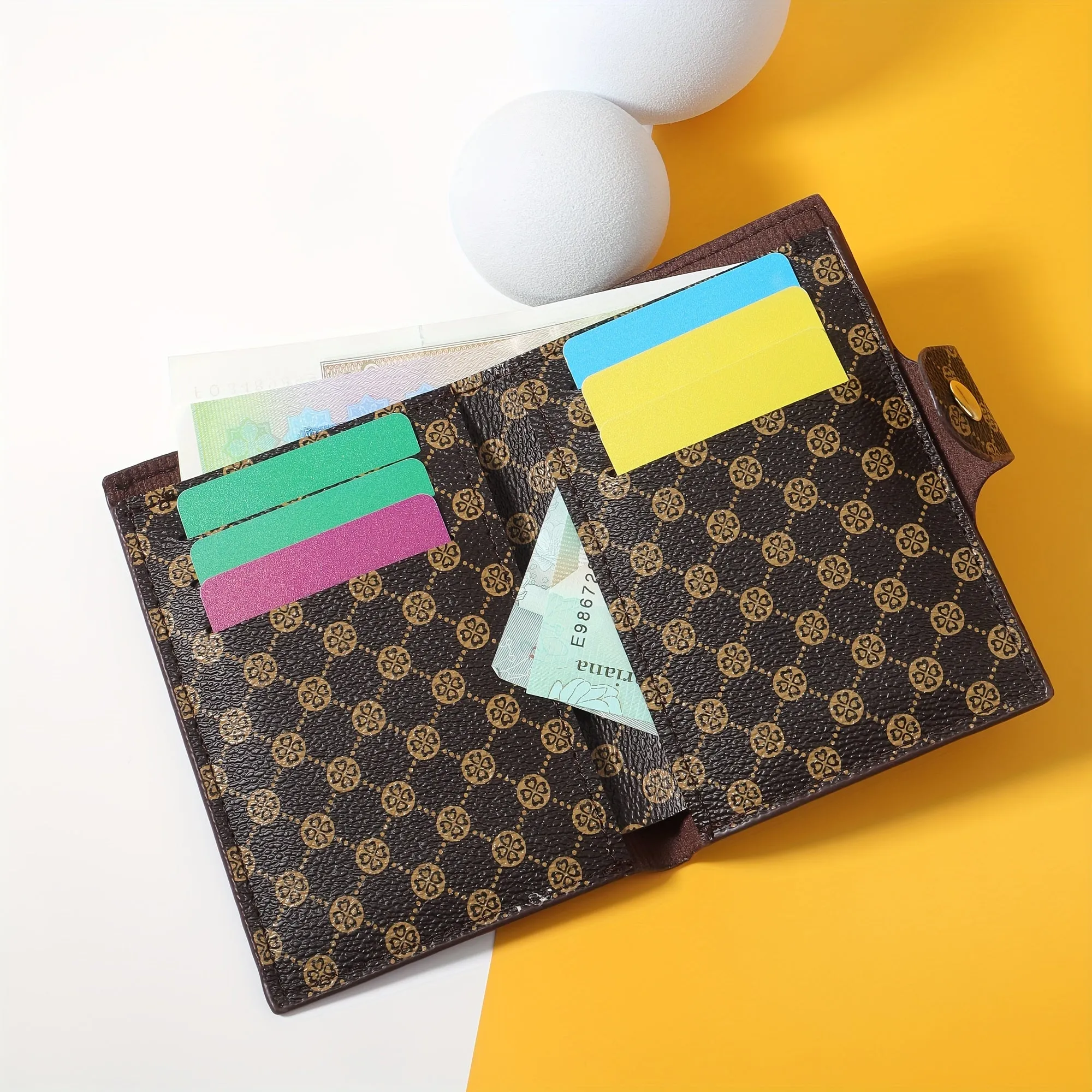 Stylish PU Leather Wallet with Drivers License Clip