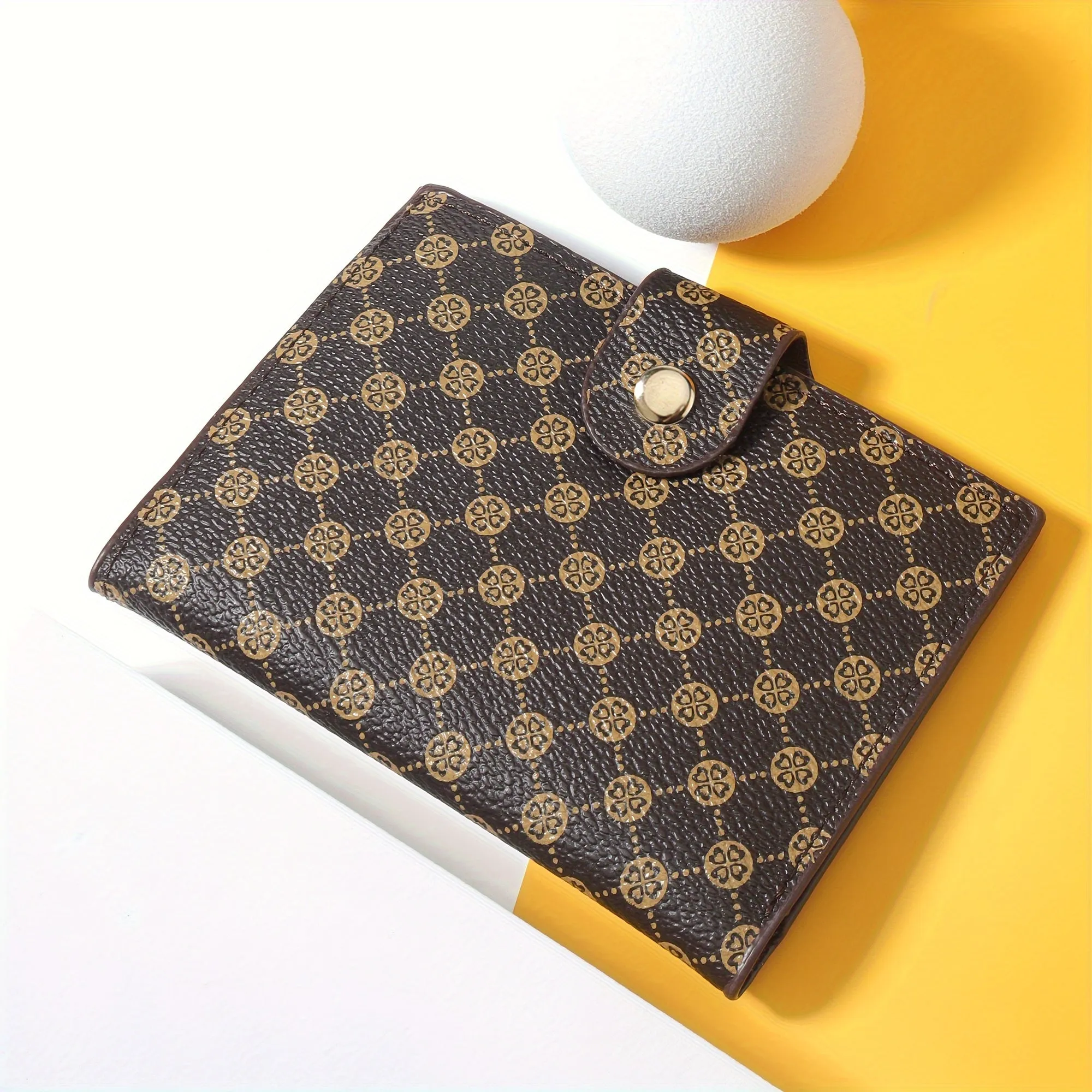 Stylish PU Leather Wallet with Drivers License Clip