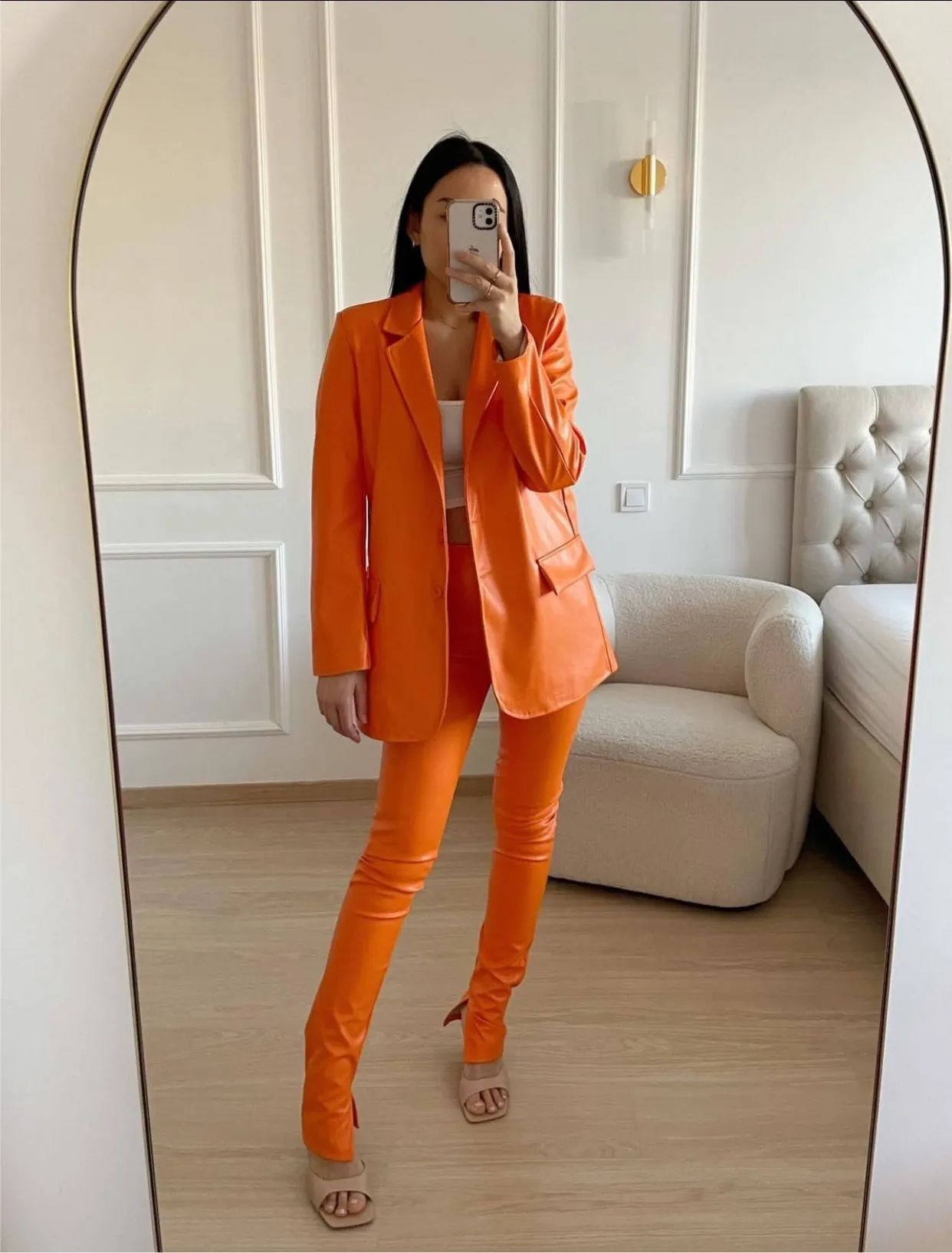 VEGAN OVERSIZED BLAZER