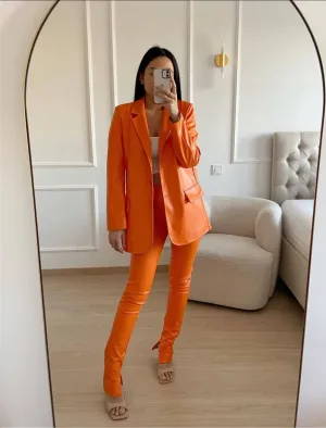 VEGAN OVERSIZED BLAZER