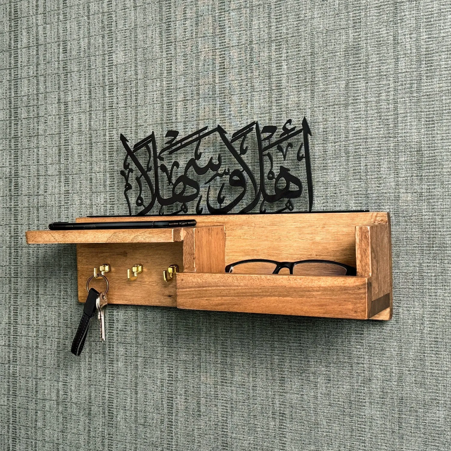 Wood Key Holder - Ahlan Wa Sahlan Arabic Calligraphy Muslim Home Decor
